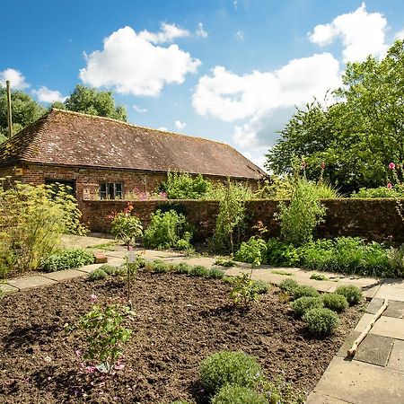 All Hallows Farmhouse Hotel Wimborne Saint Giles ภายนอก รูปภาพ