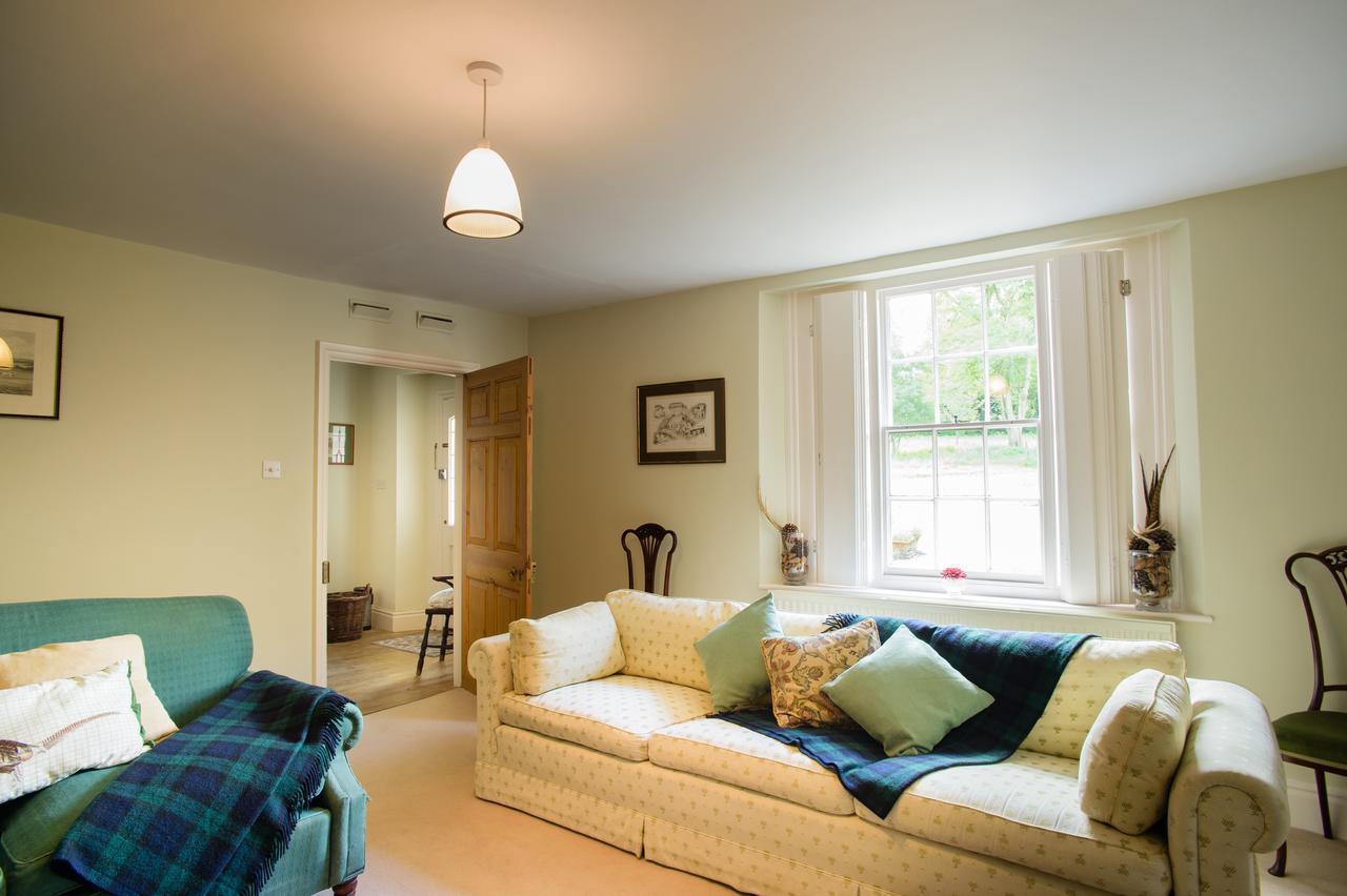 All Hallows Farmhouse Hotel Wimborne Saint Giles ภายนอก รูปภาพ