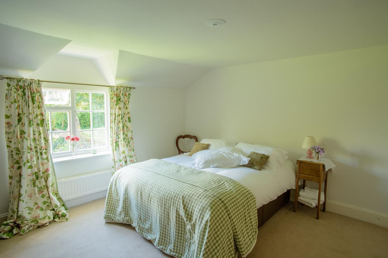 All Hallows Farmhouse Hotel Wimborne Saint Giles ภายนอก รูปภาพ